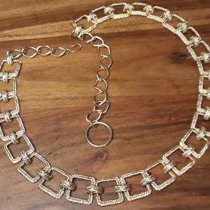 Vintage 1990s thick heavy gold tone metal link bel